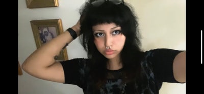 Responsible female looking for Pacoima room Main Photo