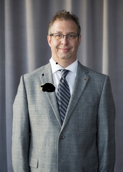 54 year old male looking for a room in Orange Main Photo