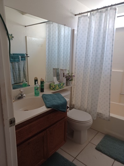 My beautiful room for rent  Main Photo