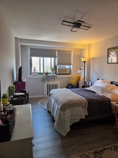 Private room and Bathroom in Hackensack Main Photo