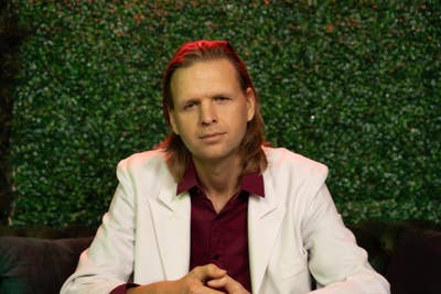 Room wanted in Miami Beach, FL Main Photo