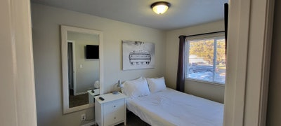 Safe and quiet home 15 minutes to Downtown SLC Main Photo