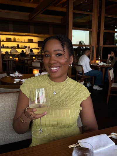 Responsible female looking for room in Culver Main Photo