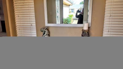 Lovely light bright 3/2/2 open plan new kitchen Main Photo