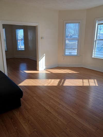 3 Bedroom great for Roommates  Main Photo