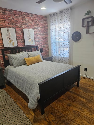 Beautiful Bedrooms Ready Now $900 - $1100 Main Photo