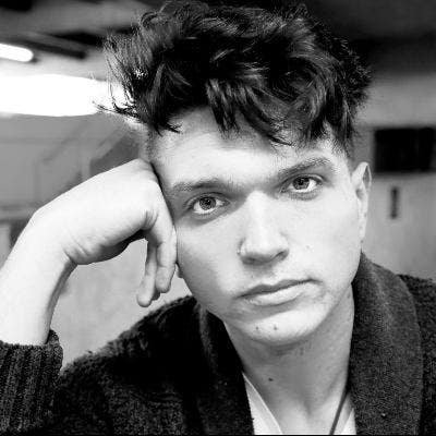 Trying to move to Chicago ASAP Main Photo