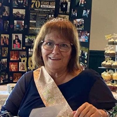 73 year old Female seeks a small or large room Main Photo