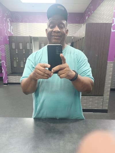 Looking for a respectful and chill roomie Main Photo