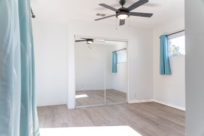 Large Room w/ Private Bath & Separate Entrance Main Photo