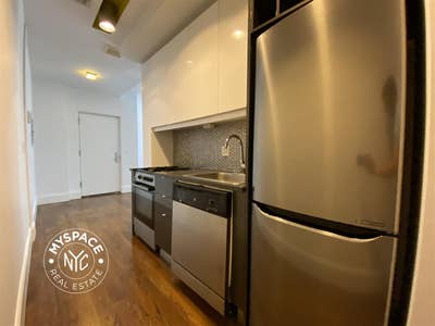 #828 Room in 3Br/1Ba in Bushwick Main Photo