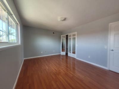 Private Room w/shared Bathroom For Rent  Main Photo