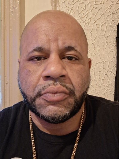 Room wanted in Bronx, NY Main Photo