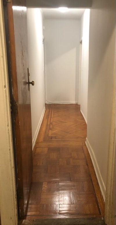 Fully Furnished Room Available Main Photo