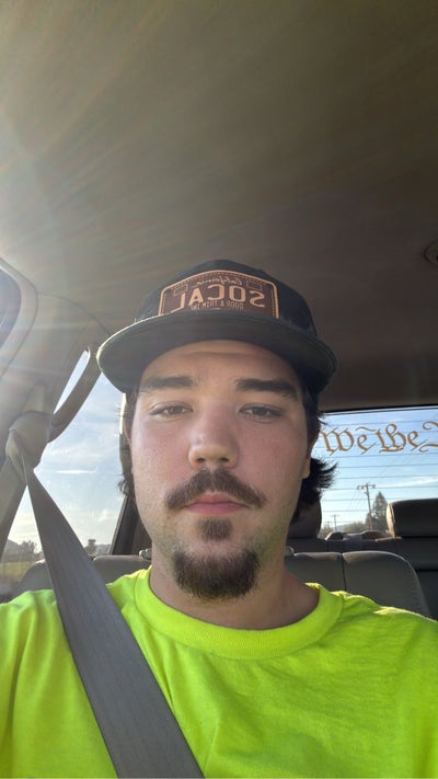 Quiet night worker looking for Simi Valley room Main Photo