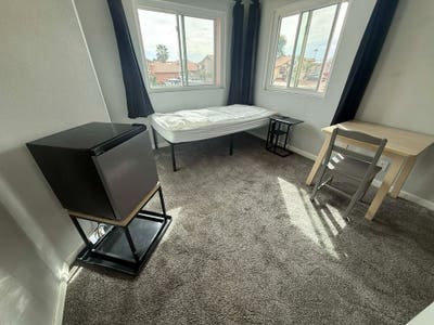 Room for rent utilities included - Peoria Main Photo