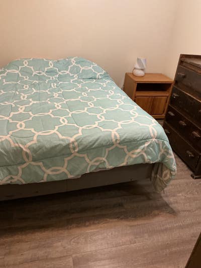 Room for rent Main Photo