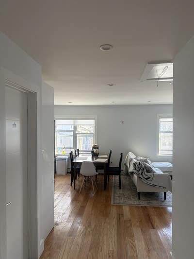 1 room for rent with share washroom with 1 person Main Photo