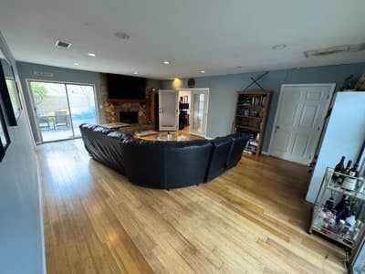  Bedroom for rent next to CSULB in spacious home Main Photo