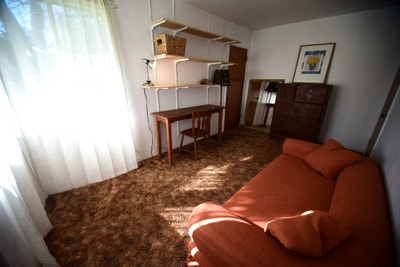 2 room for rent in a quiet neighborhood  Main Photo