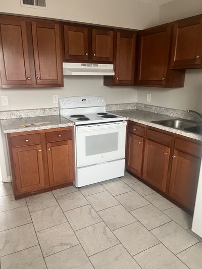 Have a room for rent  Main Photo