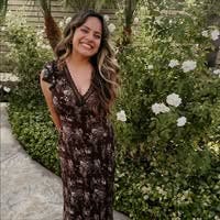 31 year old woman looking for a room now Main Photo