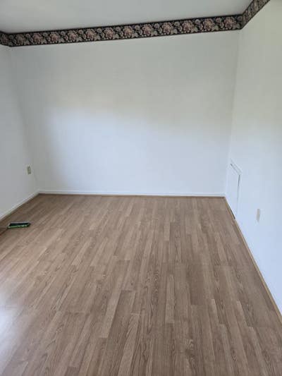 01 Master Room FOR RENT Main Photo