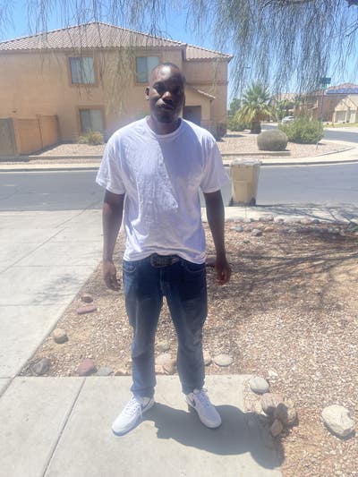 Room wanted in Phoenix, AZ Main Photo