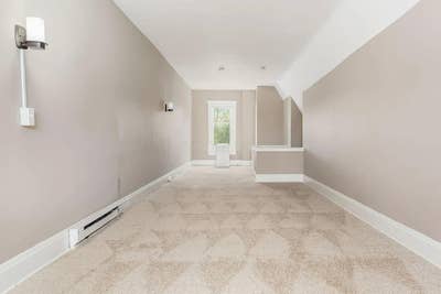 Modern Room + All Utils & High-Speed Wi-Fi  Main Photo