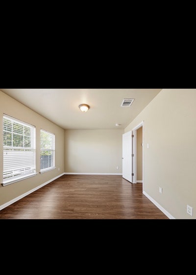 Close proximity to Dell Samsung and Tesla  Main Photo