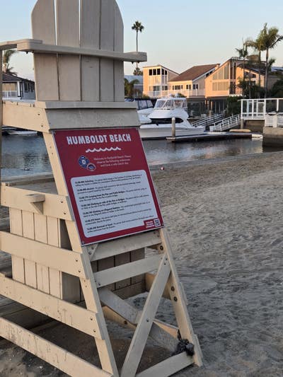 Private room & bathroom in Huntington Beach harbor Main Photo
