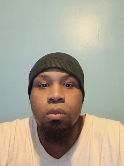 Room wanted in Detroit Main Photo