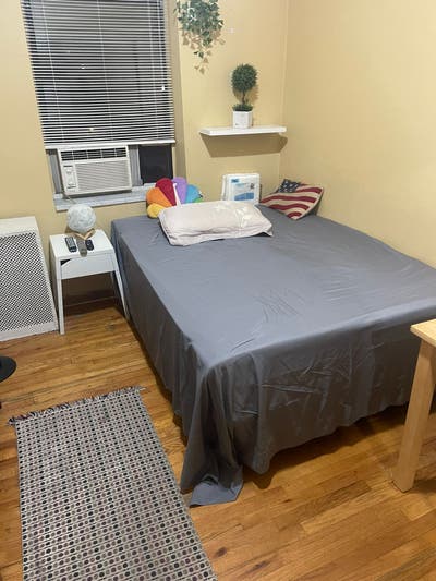 Nice room for rent in Astoria  Main Photo