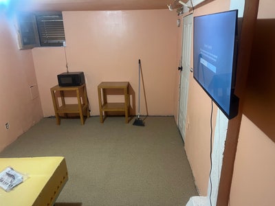 Rent 1 bedroom for $200 per week in NW Baltimore  Main Photo