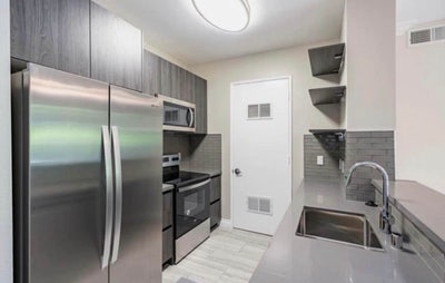 Room for rent with private bathroom  Main Photo