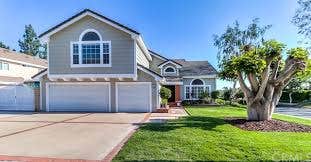 Month To Month Beautiful House and Neighborhood Main Photo