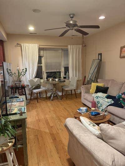 Renting a room in andersonville / edgewater area Main Photo