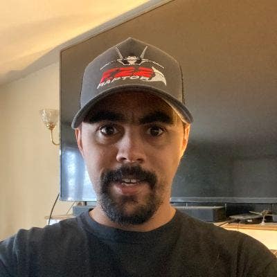 Looking for a room to rent! Main Photo