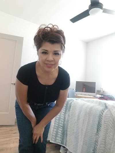 Responsible woman looking for room in LA Main Photo