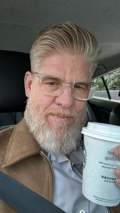  Looking for Bedroom w/ private bath in San Diego Main Photo