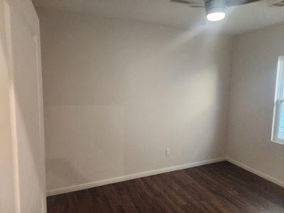 Room for rent between Austin and San Marcos 850 Main Photo