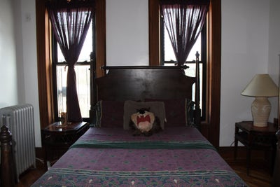 A Safe Quiet Place, to Call Home.  Large Room Main Photo