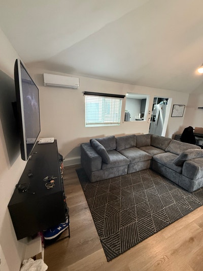 Great secure and convenient space in LA. Main Photo