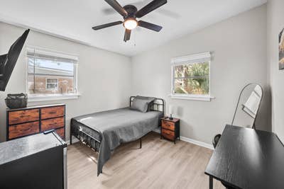 🚌 10 SECOND Walk to Bus Stop  Smart TVs ️ Mini Fr Main Photo