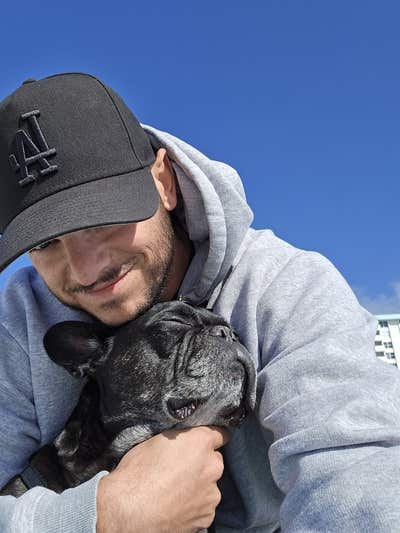 Clean producer and dog need LA room for rent Main Photo