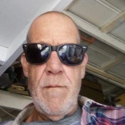 Need to rent a room  Main Photo