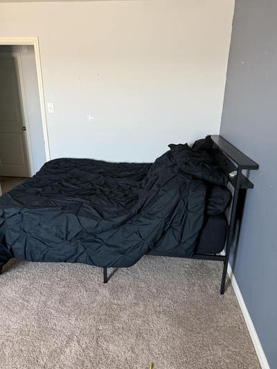 1 Room for rent Main Photo