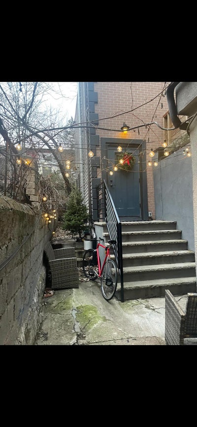 One room avail in 2 bed apt in prime Williamsburg! Main Photo