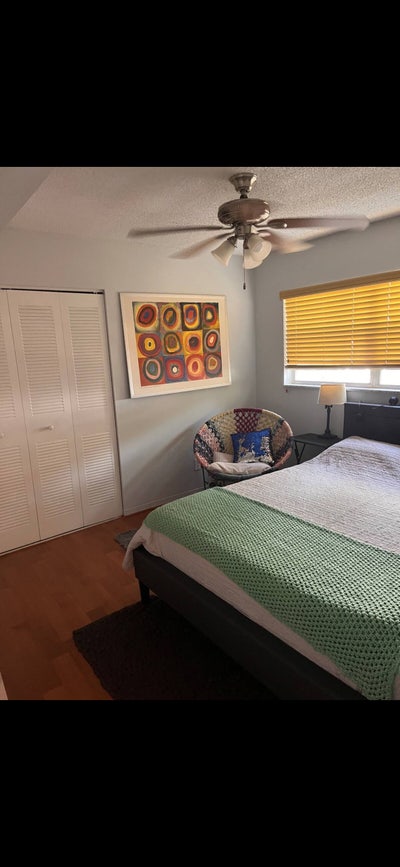 Private room and bathroom  Main Photo