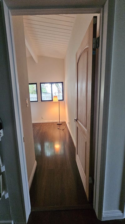 Riverside Room For Rent Main Photo